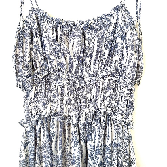 | vici • made you look paisley smocked tie strap maxi dress • medium | - Picture 8 of 17